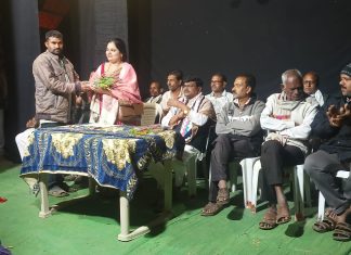 मौजा कुरूड येथे ‘संगीत छड’ नाट्यप्रयोगाचे भव्य आयोजन