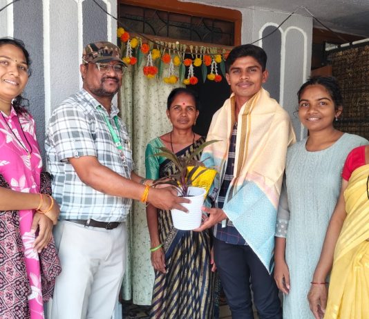 निशांत आंबटकर ची मुंबई लोहमार्ग पोलिस पदावर निवड झाल्याबद्दल सत्कार