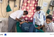 कैलास टेकडीवर जाणाऱ्या भाविकांचा ऑटो पलटी