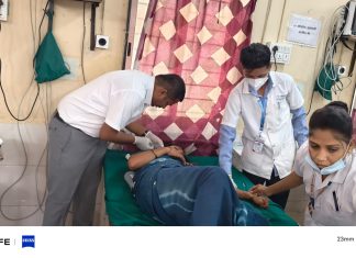 कैलास टेकडीवर जाणाऱ्या भाविकांचा ऑटो पलटी