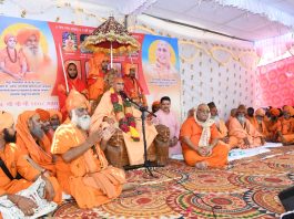 श्रीदत्त शिखर संस्थानवर षोडशी कार्यक्रम भक्तीभावात साजरा