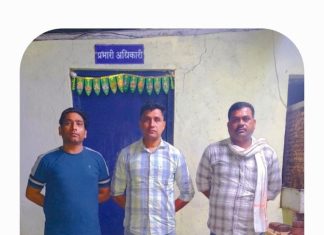राज्य महामार्गावर अंबोडा येथे गावठी पिस्तूलधारी एलसीबीच्या जाळ्यात