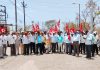 अपुरी शेतकरी कर्जमाफी व देवस्थान विधेयकास स्थगिती देण्याच्या प्रश्नावर भाजप राज्य सरकारच्या निषेधार्थ नांदेड जिल्ह्यात माहुर येथे माकप व किसान सभेची निदर्शने व शासनादेशाची केली होळी